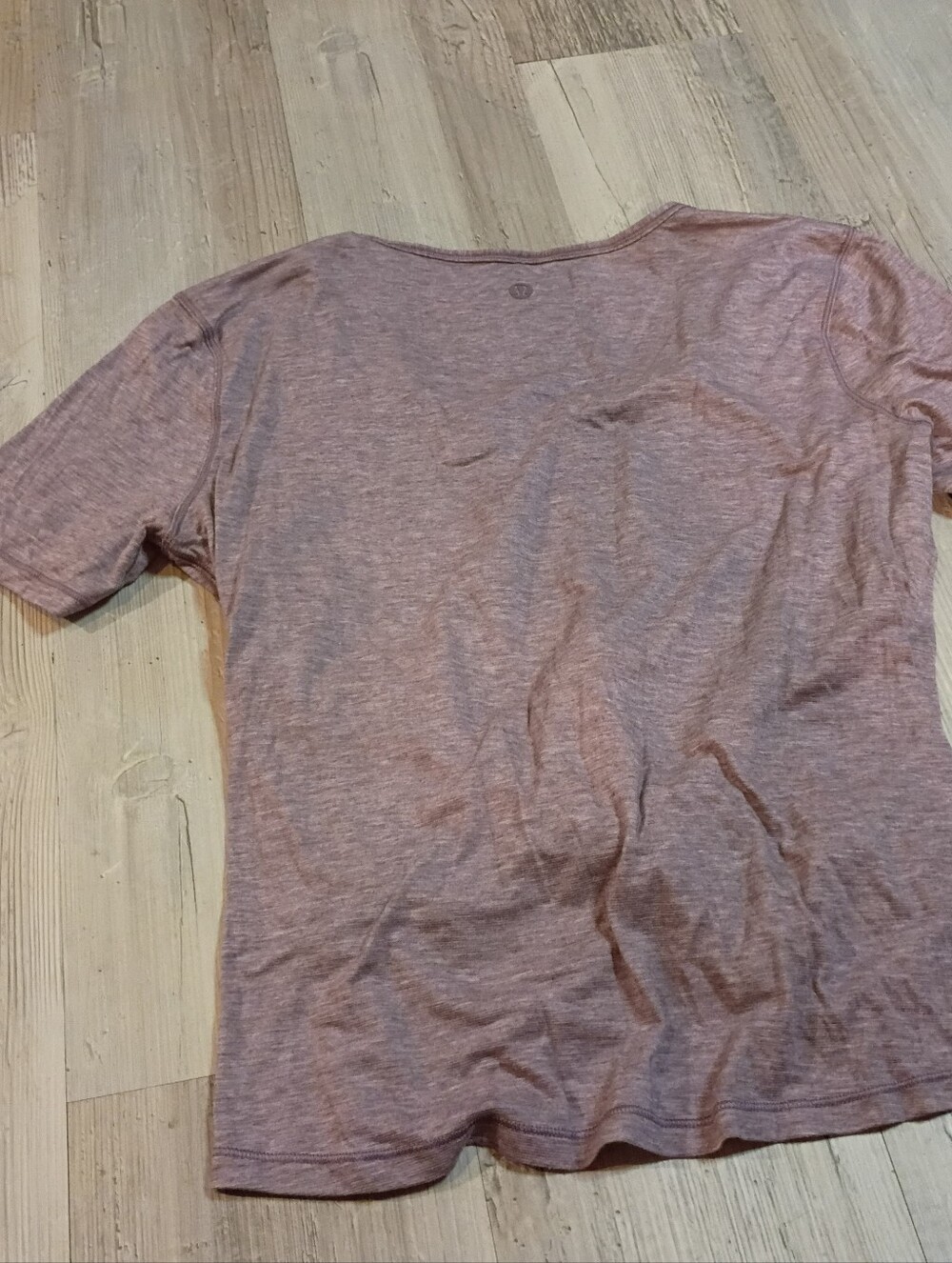 Lululemon - Picture 3 of 5